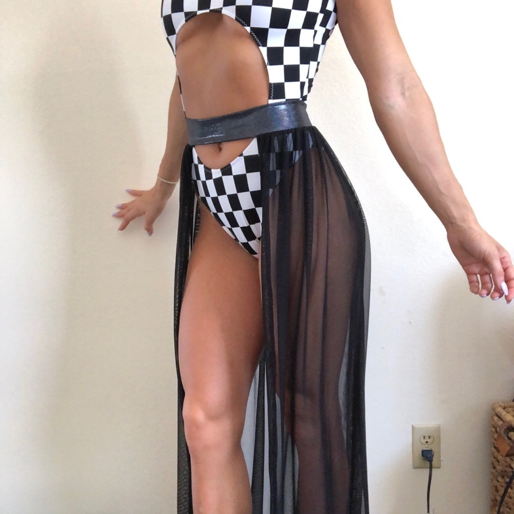 Mesh rave skirt